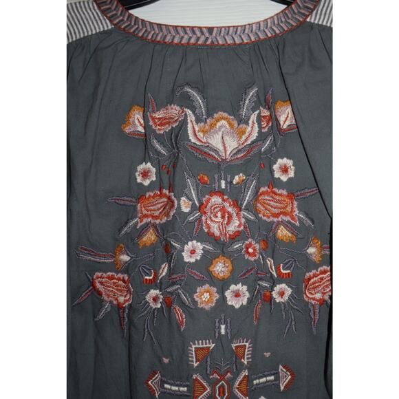 Kayla Seo size large, long sleeve embroidery blouse - Picture 6 of 7